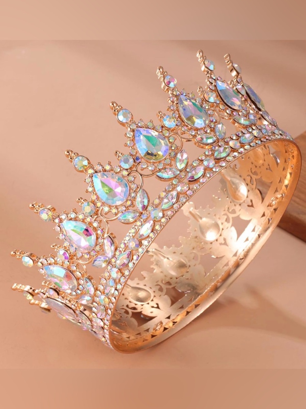 ✨👑 Crystal Teardrop Gold Tiara 👑 ✨